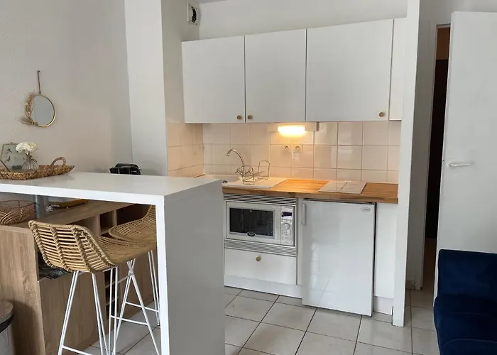 2 Pieces Avec Parking En Coeur De Ville - Appartement Lumineux Et Calme