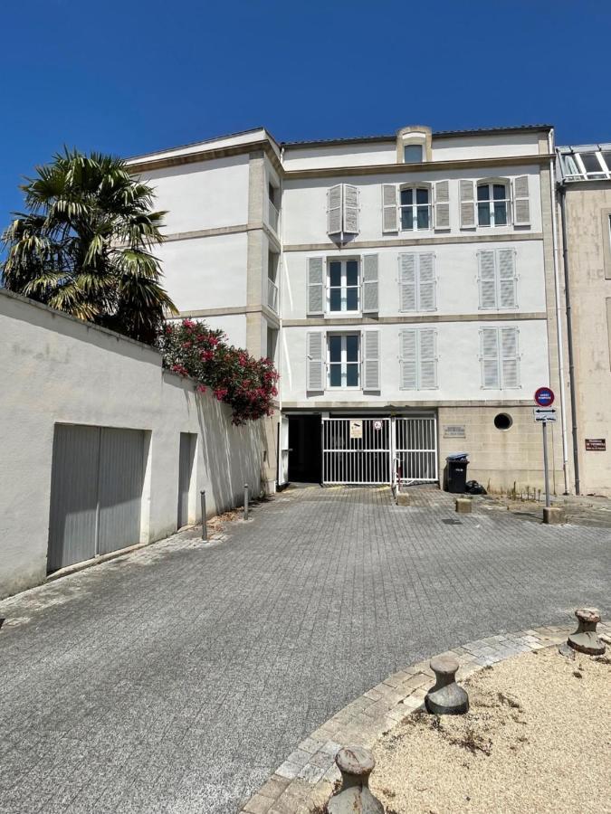 2 Pieces Avec Parking En Coeur De - Lumineux Et Calme